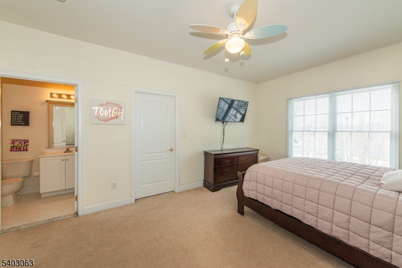 Wyndham Pointe - Residential