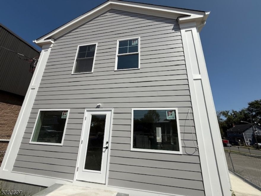 New Construction! Located in the heart of downtown Hackettstown. Street level space ready for your business. Perfect for office or retail. Town Center Commercial (TCC) allows for many uses. There are (2) spaces available, both appx. 1,100SF. Town parking lot is adjacent to the building along with on street parking. Landlord will provide (1) monthly parking permit with each unit.