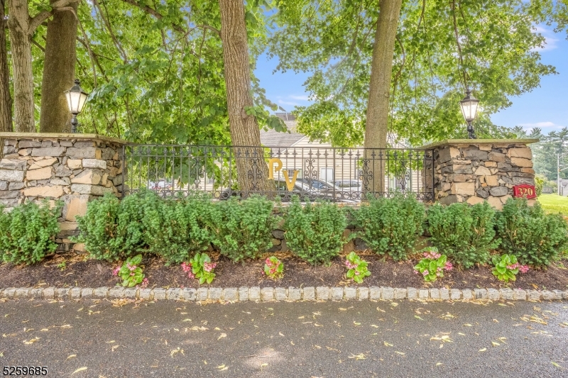 Parsons Village - Residential