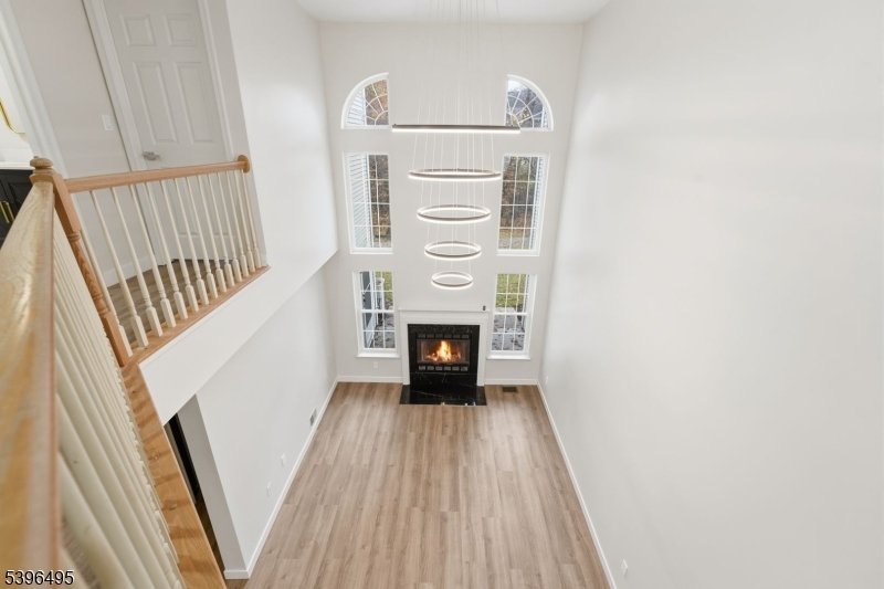 Jade Mountain - Residential