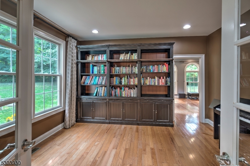 Governor Estates - Residential