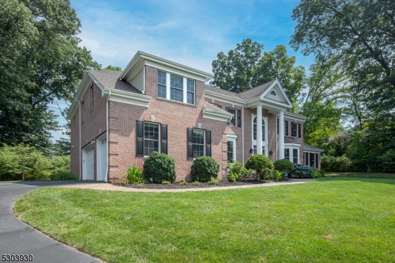 Governor Estates - Residential