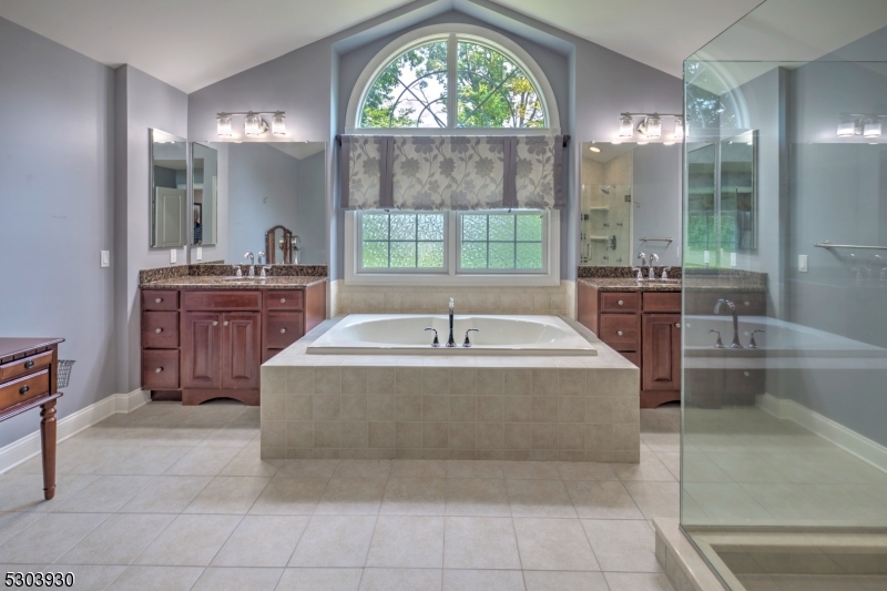 Governor Estates - Residential