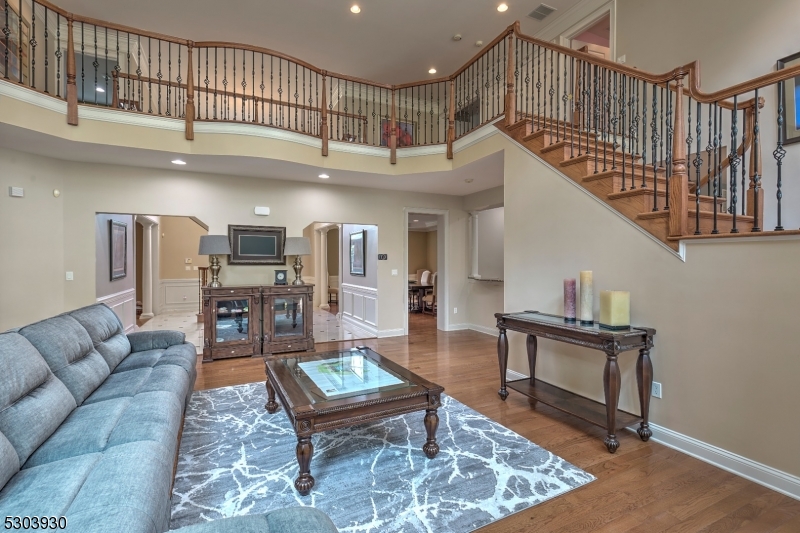 Governor Estates - Residential