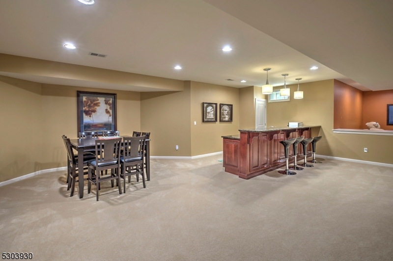 Governor Estates - Residential