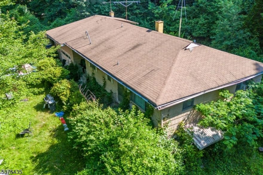 Rare opportunity in Dover! Welcome to 155 Mount Pleasant Ave, a spacious property situated on a double lot with potential to subdivide (subject to town approval). Whether you're looking to build, invest, or create your dream home with extra outdoor space, this property offers incredible flexibility. The lot provides generous frontage and depth, ideal for future development or expansion. Conveniently located near schools, shopping, and major roadways for easy access. Don't miss your chance to own a valuable piece of land with endless possibilities - schedule your showing or inquiry today!