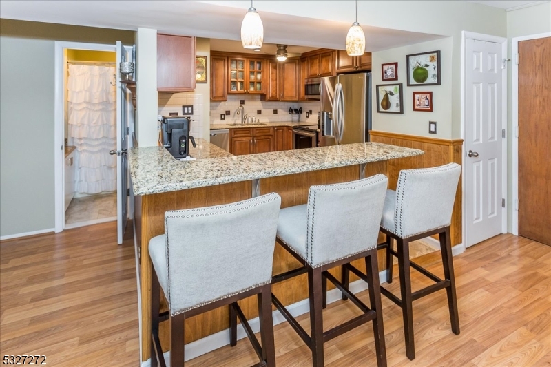 South Green I Condos - Residential