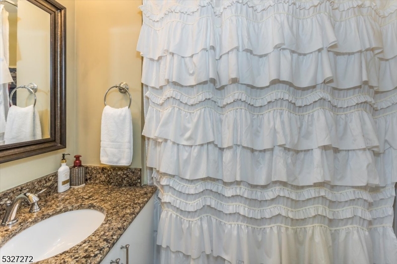 South Green I Condos - Residential