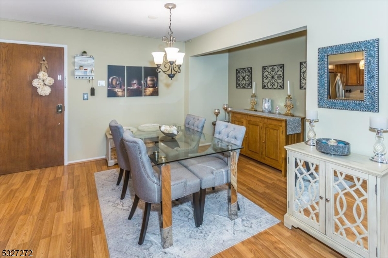 South Green I Condos - Residential