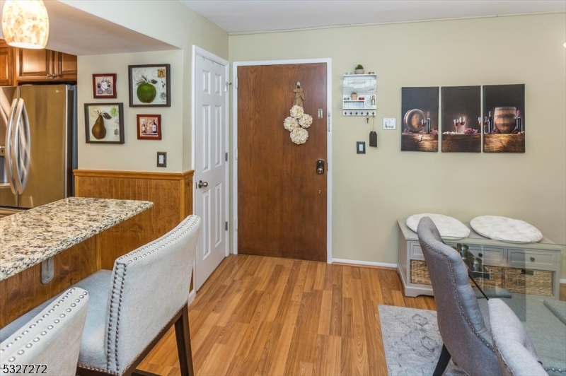 South Green I Condos - Residential