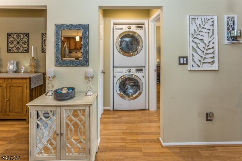 South Green I Condos - Residential