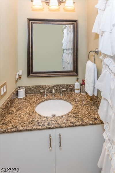 South Green I Condos - Residential