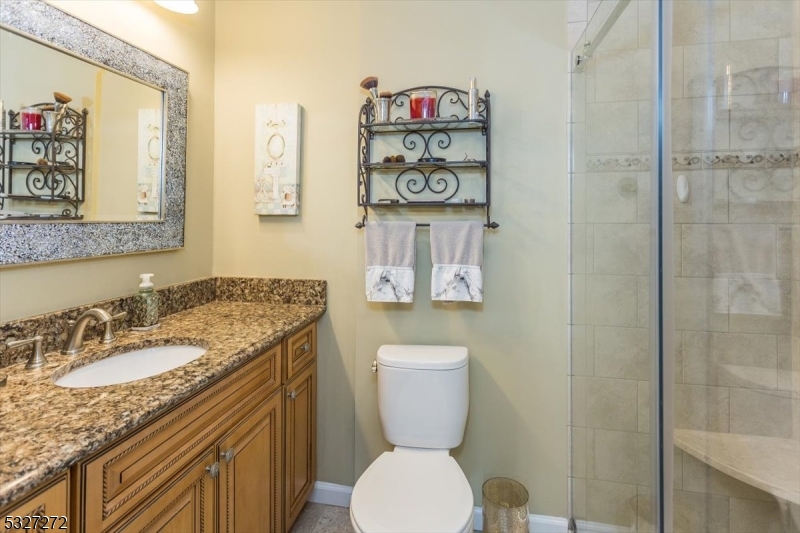 South Green I Condos - Residential