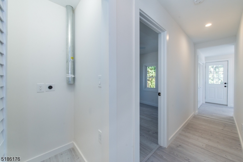 BUDD LAKE - Residential