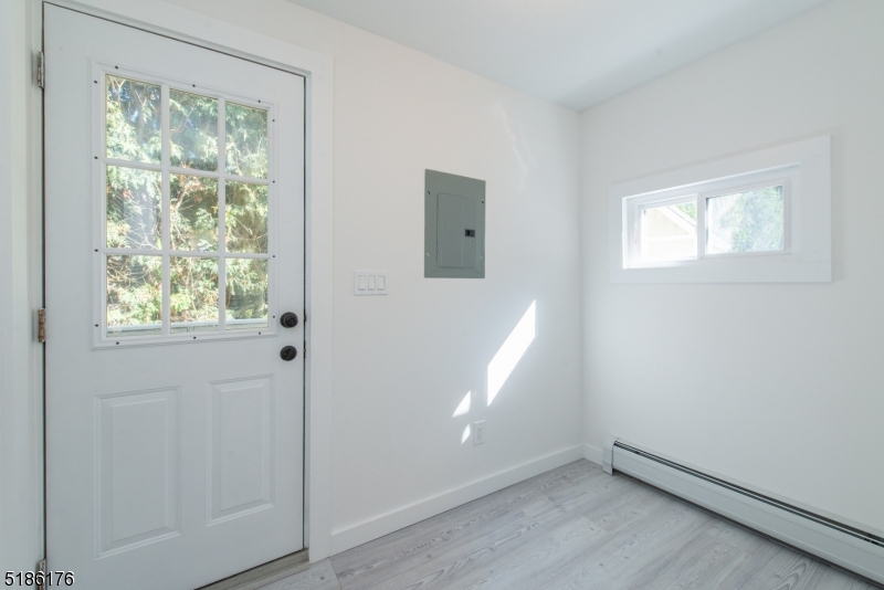 BUDD LAKE - Residential