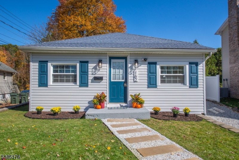 BUDD LAKE - Residential