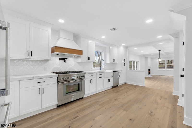 Rolling Hill - Residential