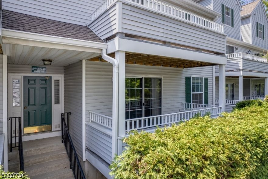 Great 2 bedroom 2 bath home in Eden Lane in Whippany. The open floor plan links the dining room, living room and kitchen. The living area has sliding doors to the  balcony. The kitchen offers granite counter tops and stainless steel appliances, including a refrigerator, 5-burner gas stove, microwave and dishwasher. Upstairs the primary bedroom offers a walk in closet and en-suite bathroom. An additional bedroom and full bathroom complete the level. The finished basement provides additional living space with a spacious family room. There is a one car built in garage as well as a laundry room on the main floor. The home provides easy access to shopping areas, restaurants and major highways.