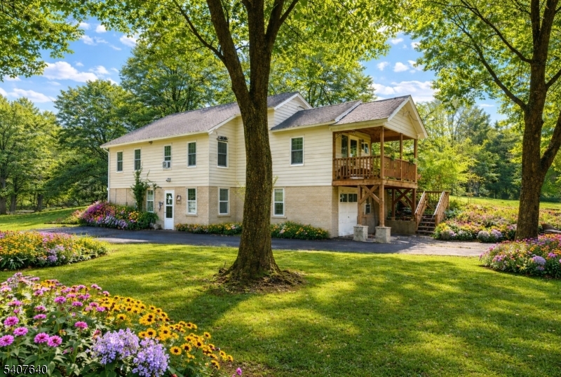 488 Ridge Rd - Photo 2