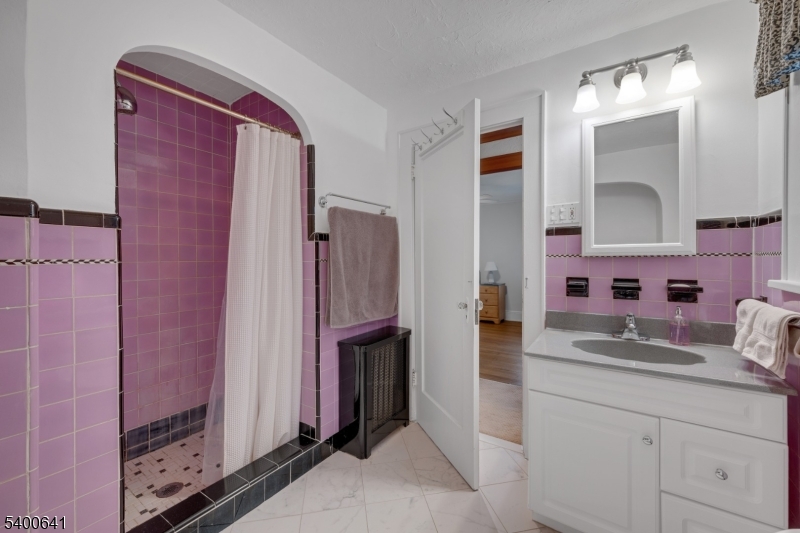 Oakview Section - Residential