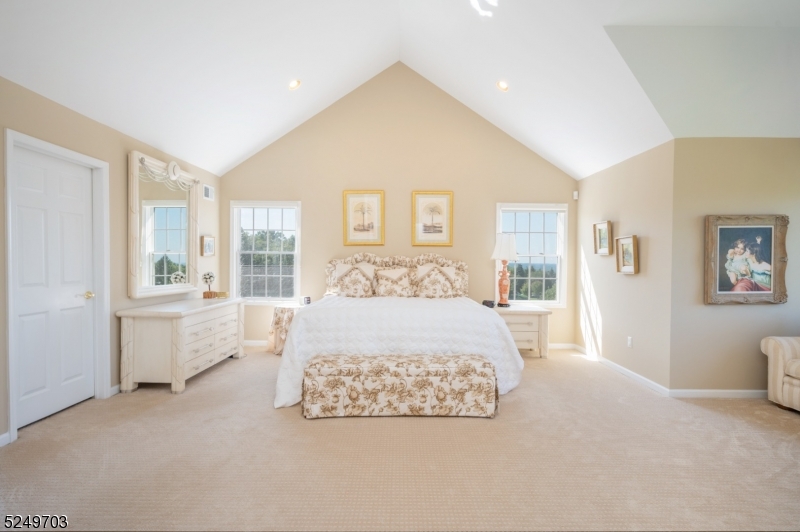 Bel Air - Residential