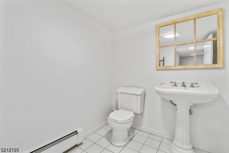 RESIDENTIAL - Residential