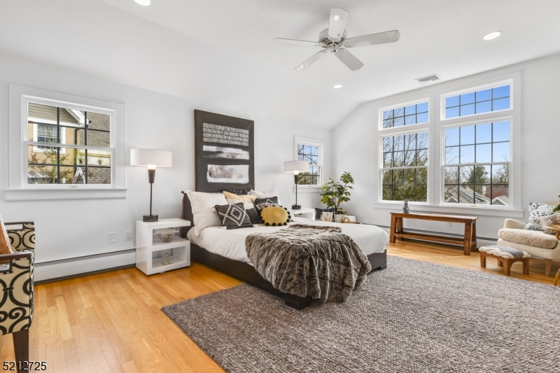 RESIDENTIAL - Residential