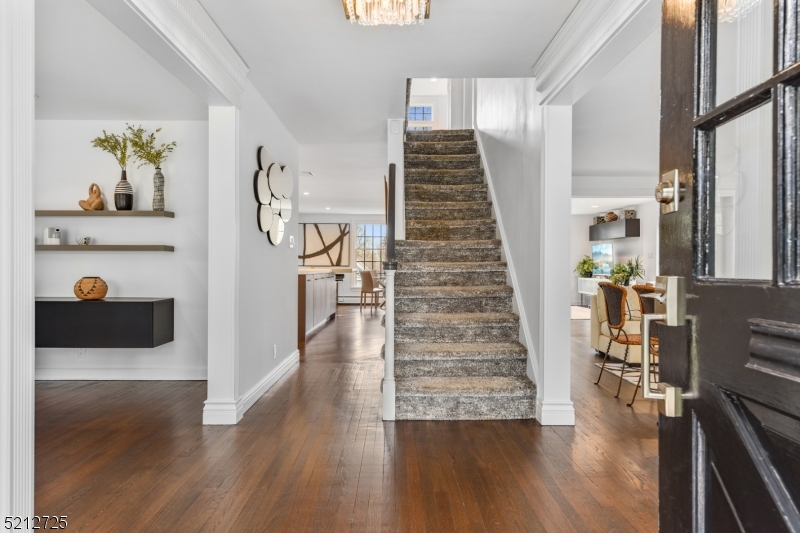 RESIDENTIAL - Residential