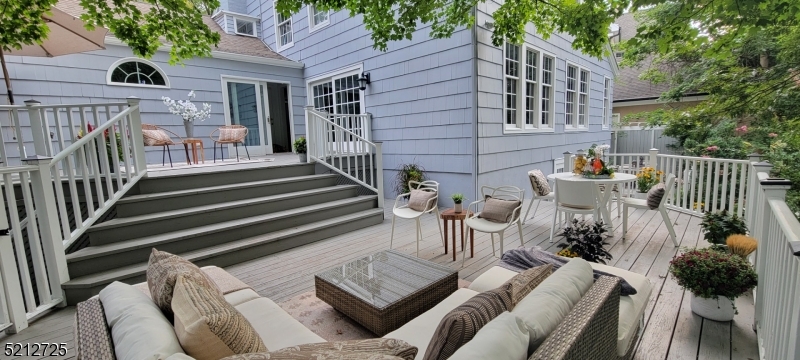 RESIDENTIAL - Residential