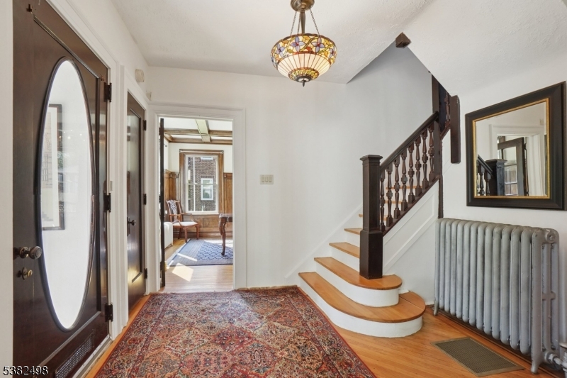 Tuxedo Park - Residential