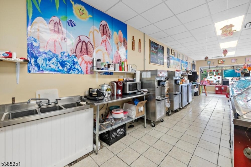 Little Egg Harbor Twp., New Jersey 08087, United States, ,Commercial,Active,220343