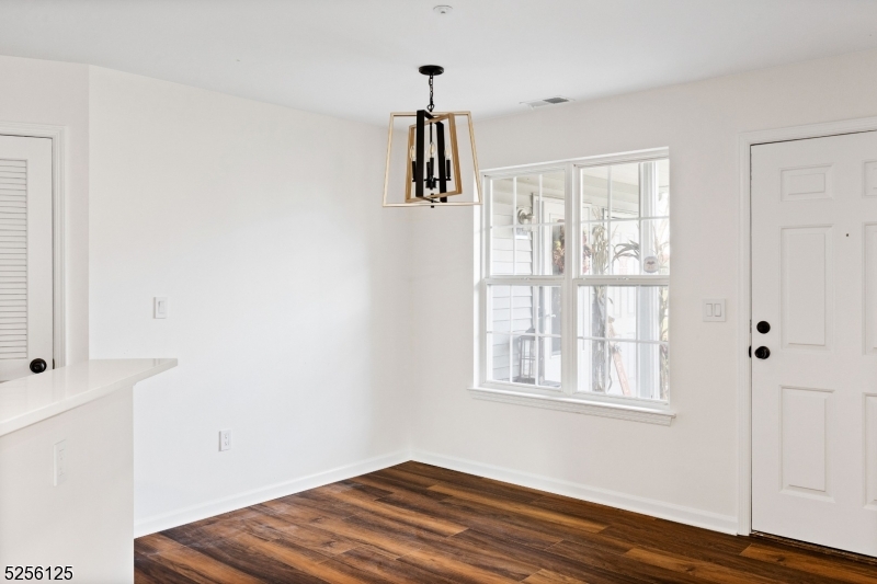 THE GLENS - Residential