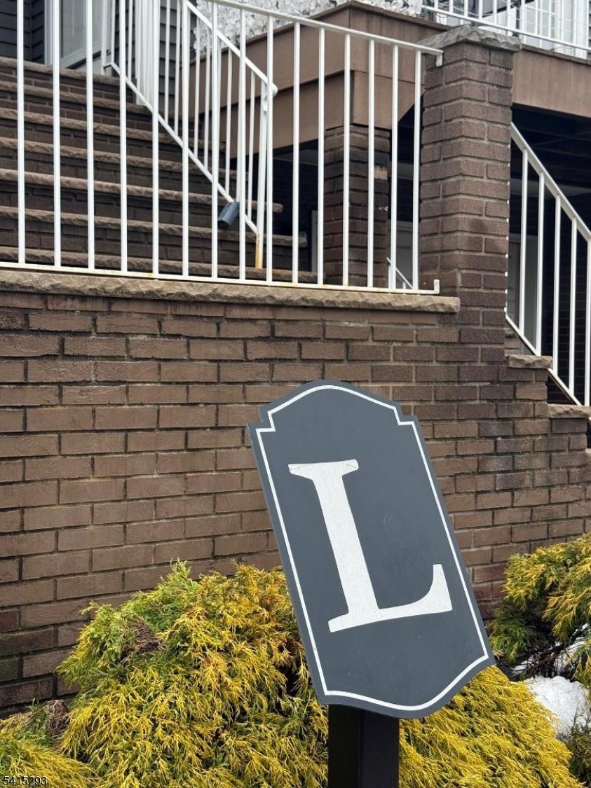 Arlington Ridge - Residential