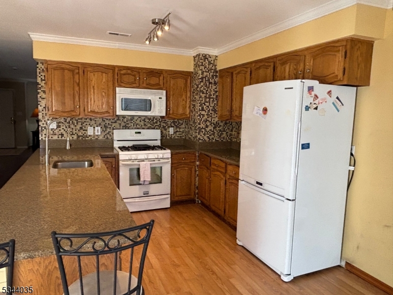 Stoneview - Residential