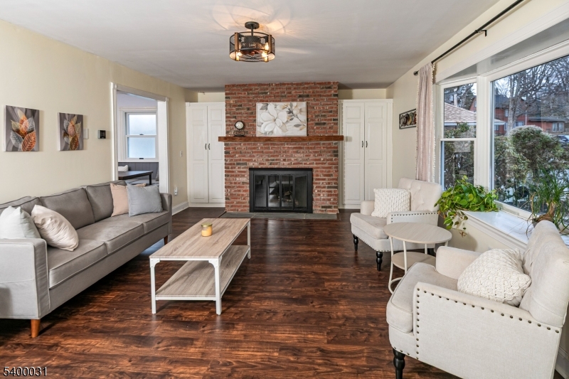 Cottage Hill - Residential