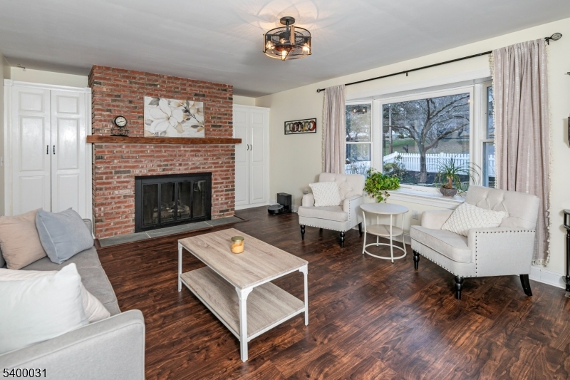 Cottage Hill - Residential