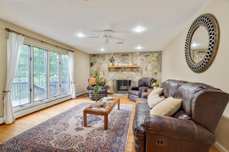 Mansions of Montville - Residential