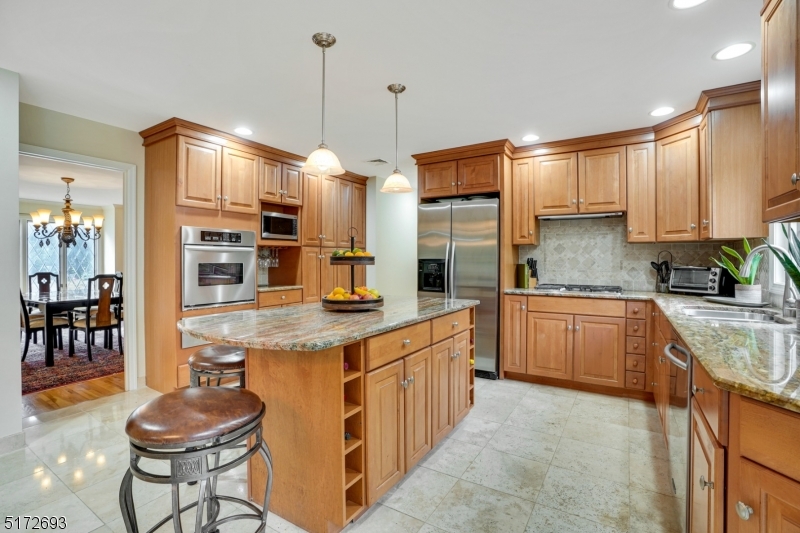 Mansions of Montville - Residential