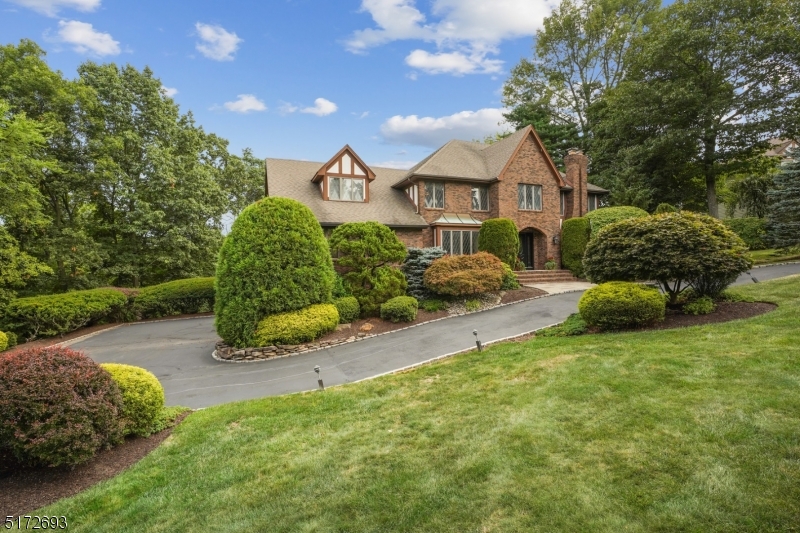 Mansions of Montville - Residential