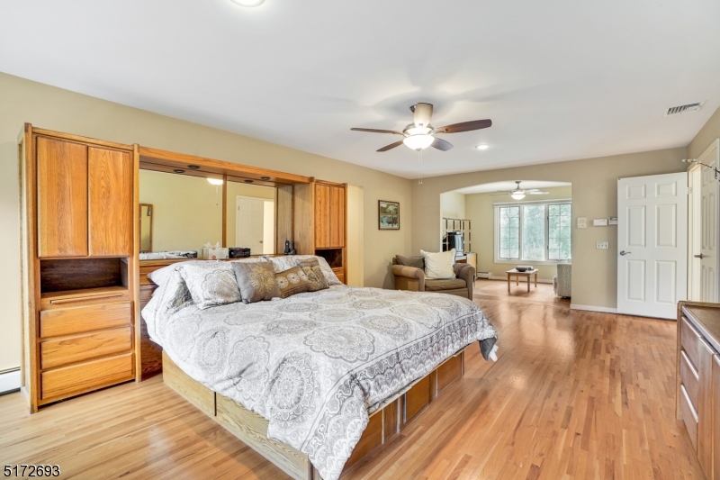 Mansions of Montville - Residential