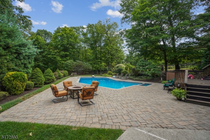 Mansions of Montville - Residential