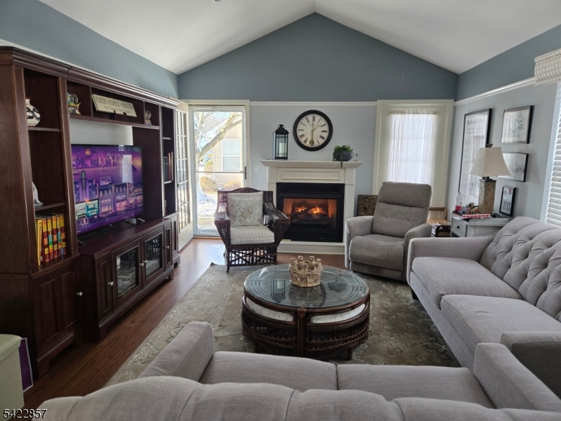 Lake Ridge - Residential