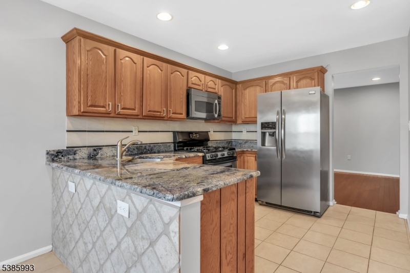 Jade Mountain - Residential Lease