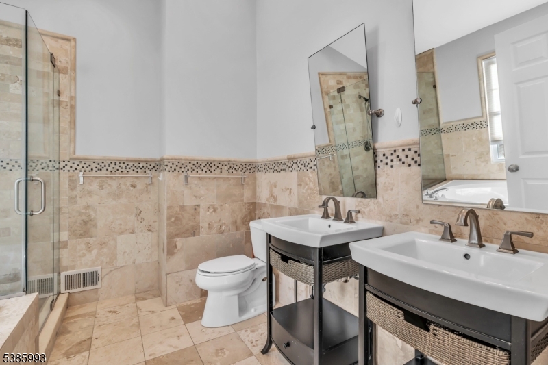 Jade Mountain - Residential Lease