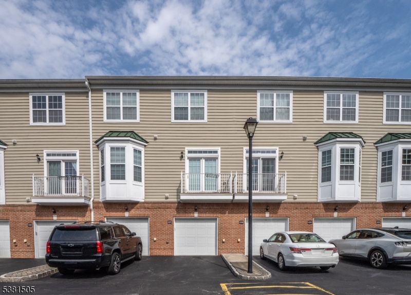 Essex Park - Residential