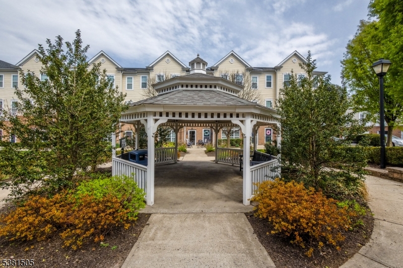 Essex Park - Residential