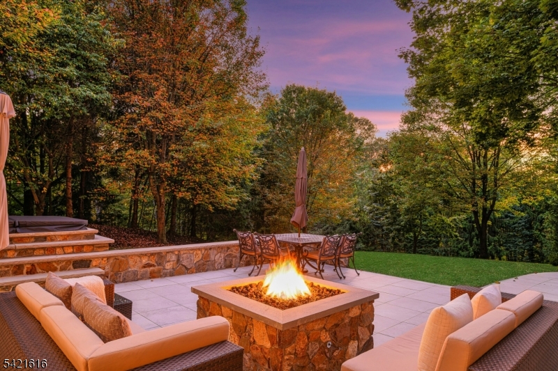 Hawk Hill - Residential