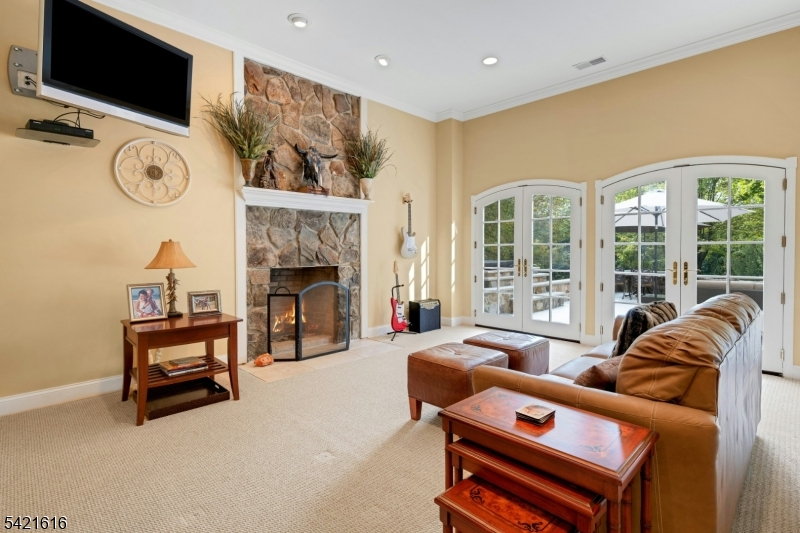 Hawk Hill - Residential