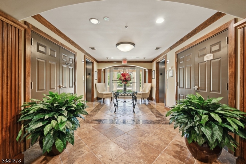 FOUR SEASONS AT BRIDGEWATER - Residential