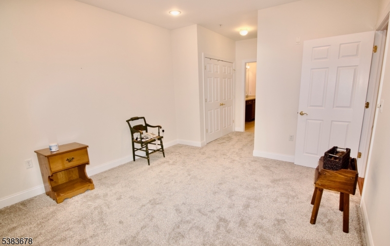 FOUR SEASONS AT BRIDGEWATER - Residential